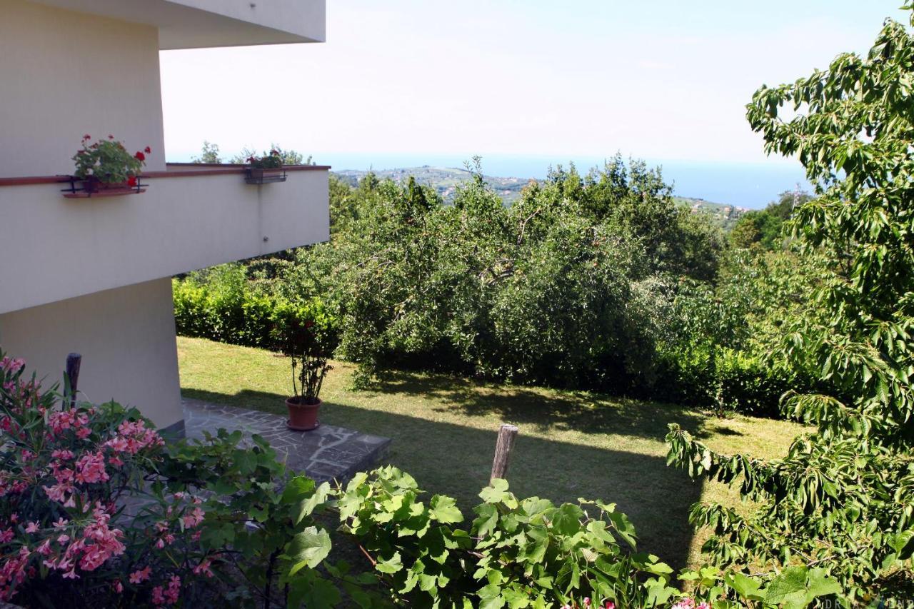 Garden Ville Izola Mira Exterior photo